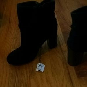 Heeled booties